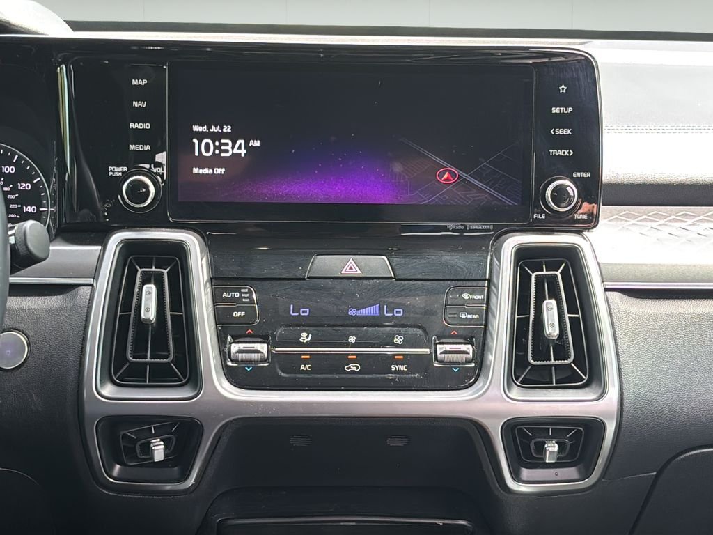 2023 Kia Sorento S - Photo 16