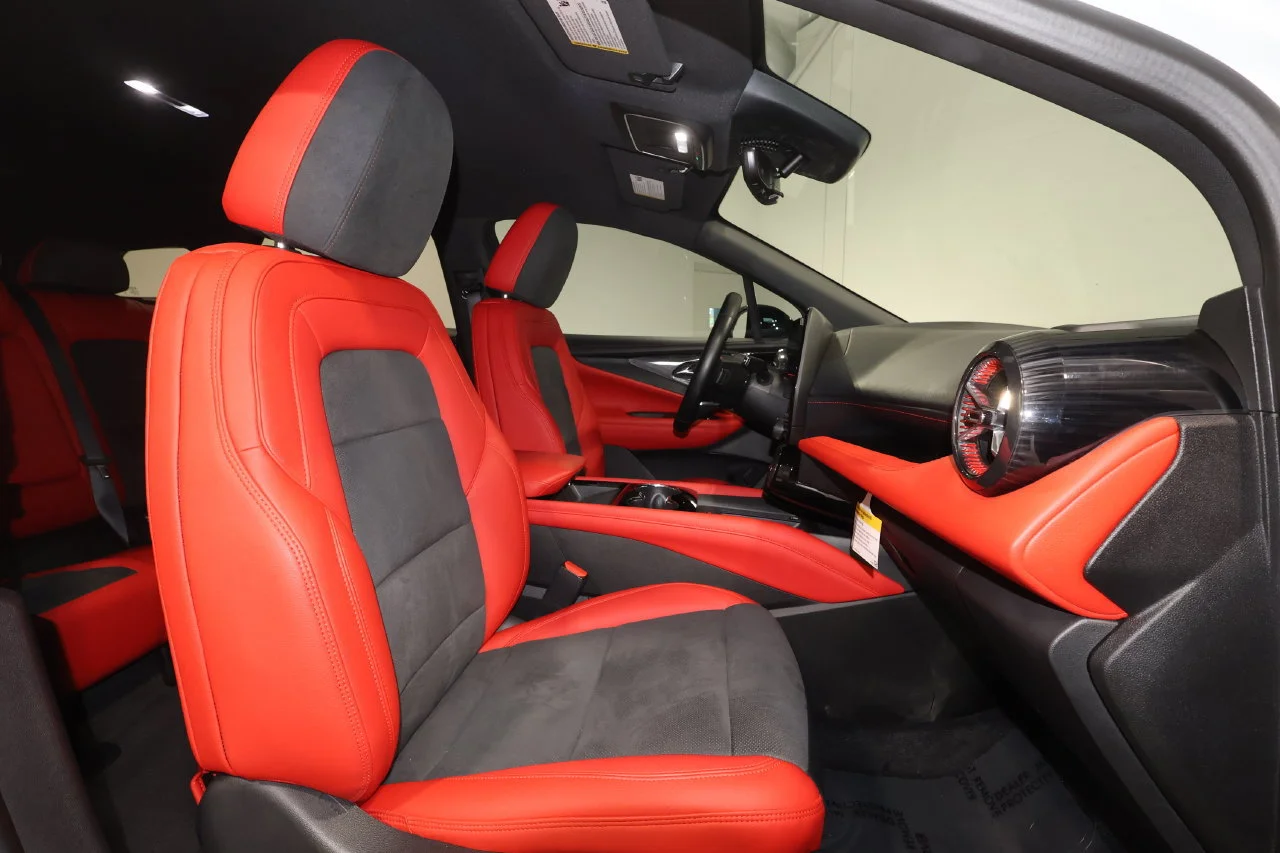 Certified Used 2024 Summit White Chevrolet RS image 25