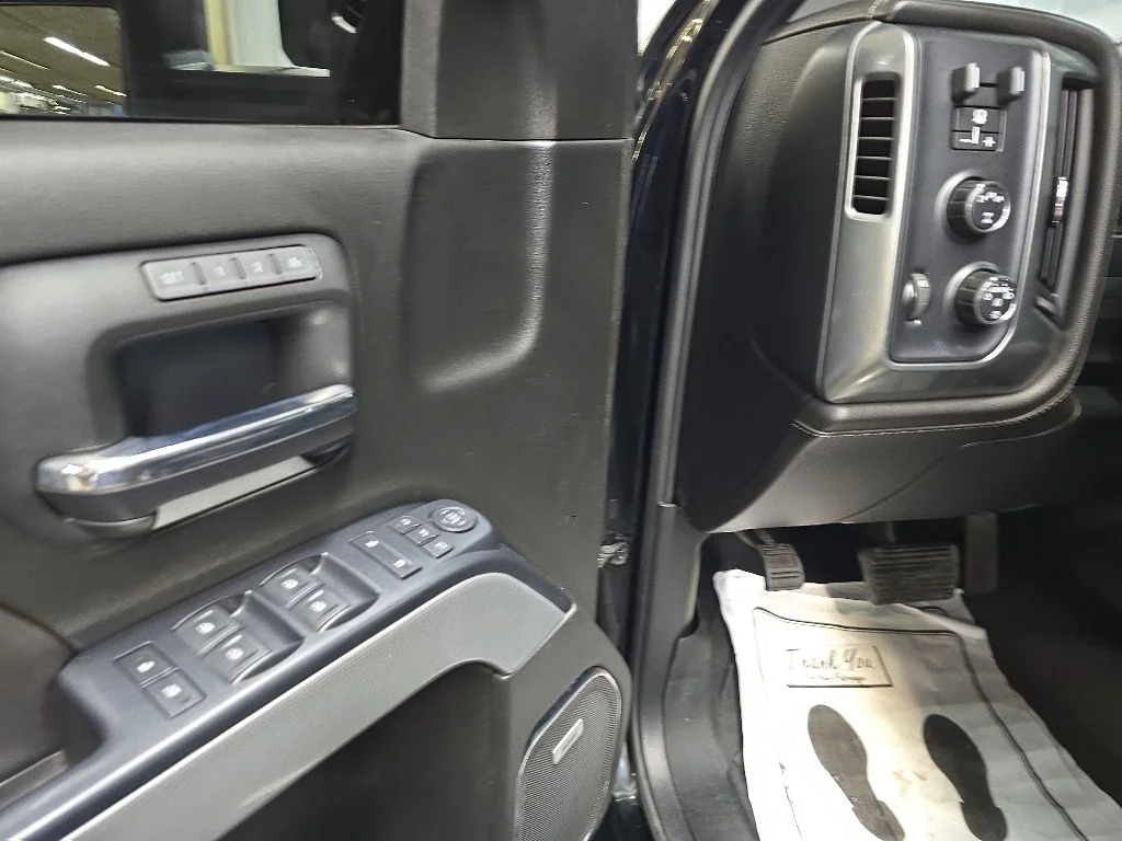 Used 2017 Black Chevrolet LTZ image 28