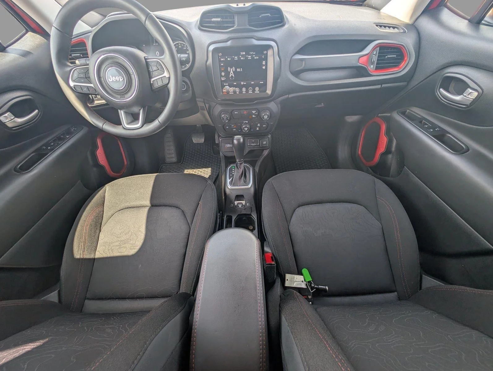 Used 2023 Colorado Red Clearcoat Jeep Trailhawk image 33