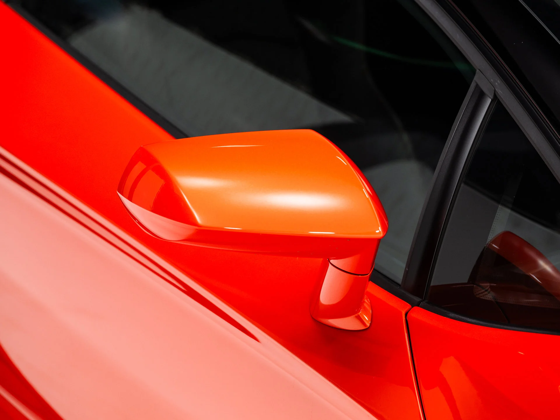 Used 2014 Arancio Argos Pearl Effect Lamborghini  image 22
