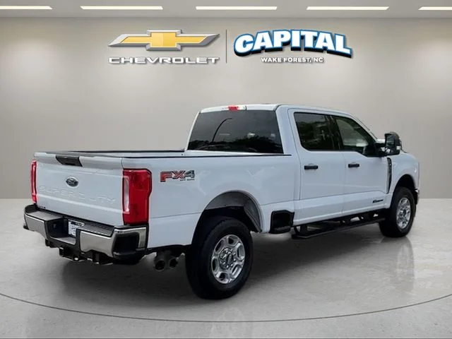 Used 2025 White Ford XLT image 5