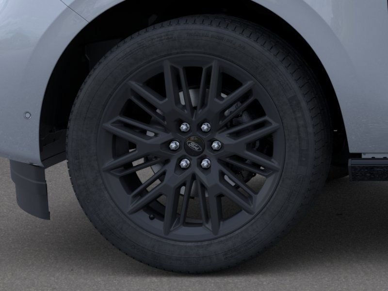 New 2026 Glacier Gray Metallic Tri-Coat Ford Platinum® image 20