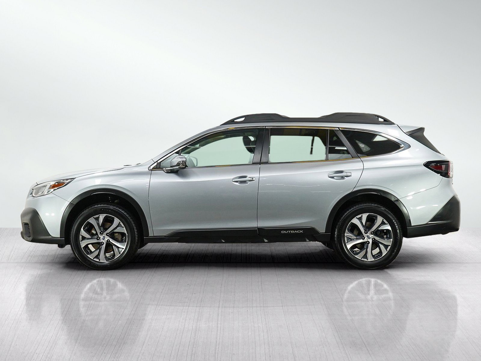 Used 2022 Subaru Outback Limited with VIN 4S4BTANC9N3156872 for sale in South Saint Paul, Minnesota