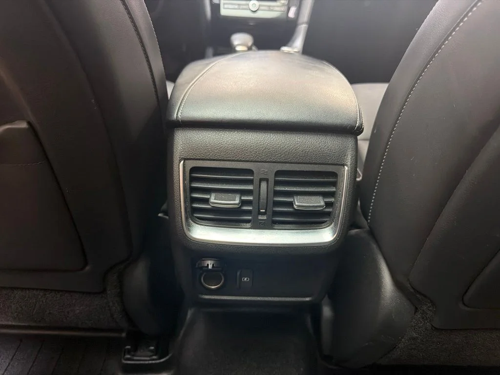 Used 2019 Black Obsidian INFINITI LUXE image 20