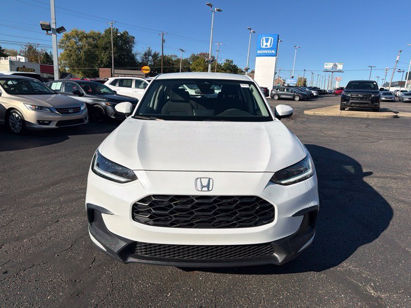 Used 2024  Honda LX image 2