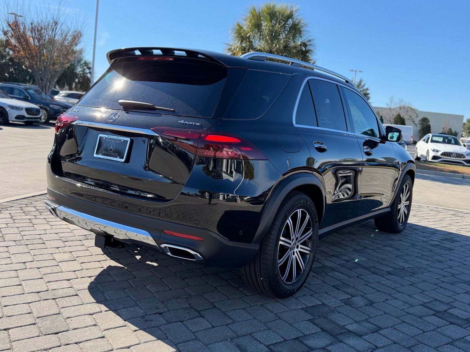 New 2026 Obsidian Black Metallic Mercedes-Benz GLE 350 image 36