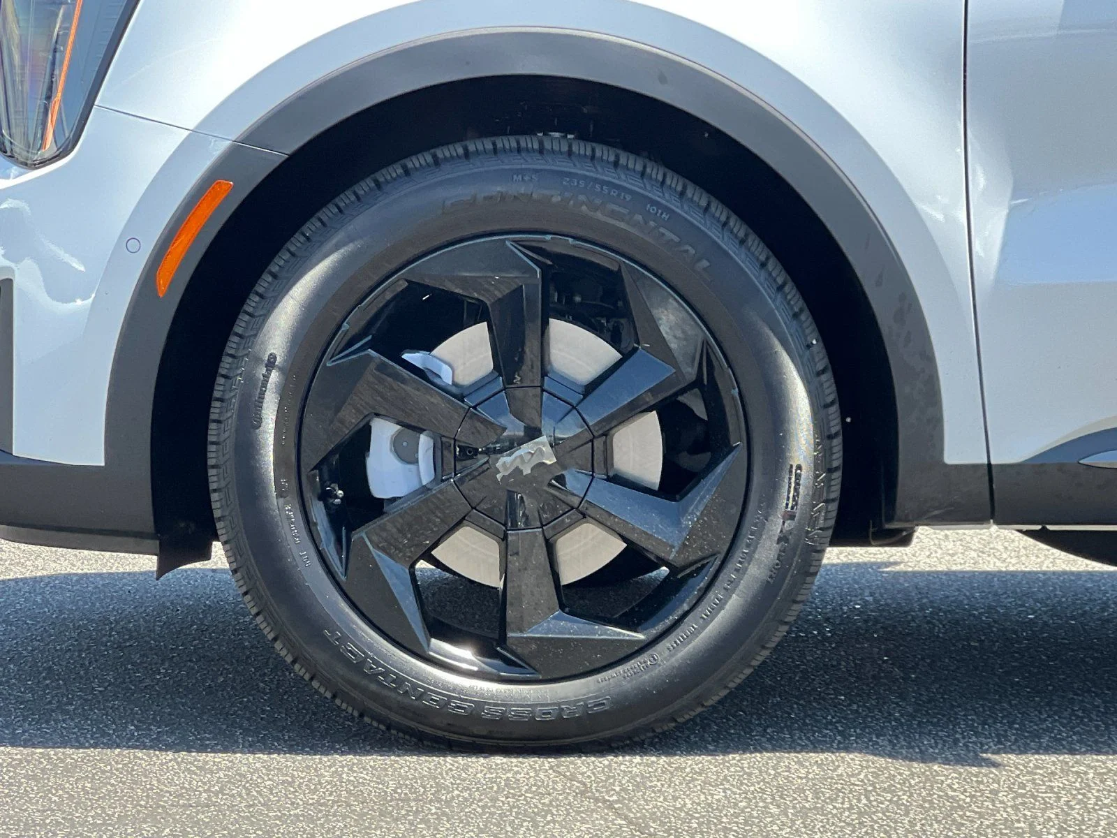 New 2026 White Kia X-Line SX Prestige image 35
