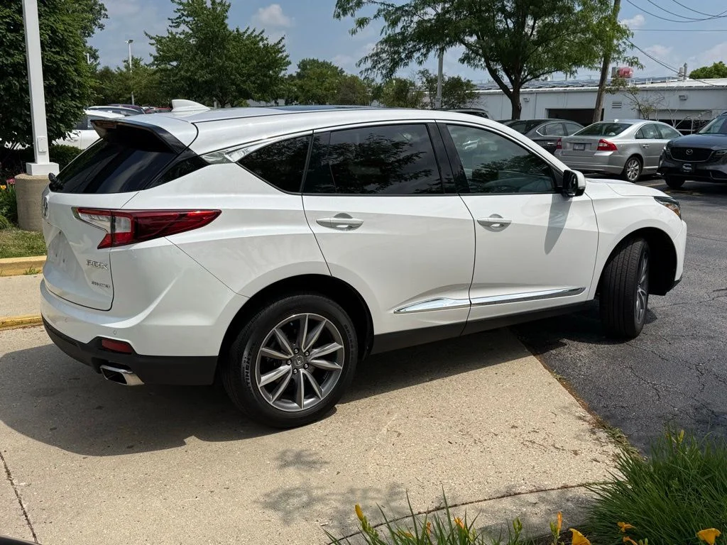 Used 2024 White Acura Technology Package image 7