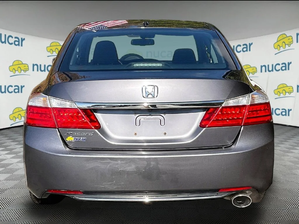 Used 2013 Gray Honda EX-L image 5