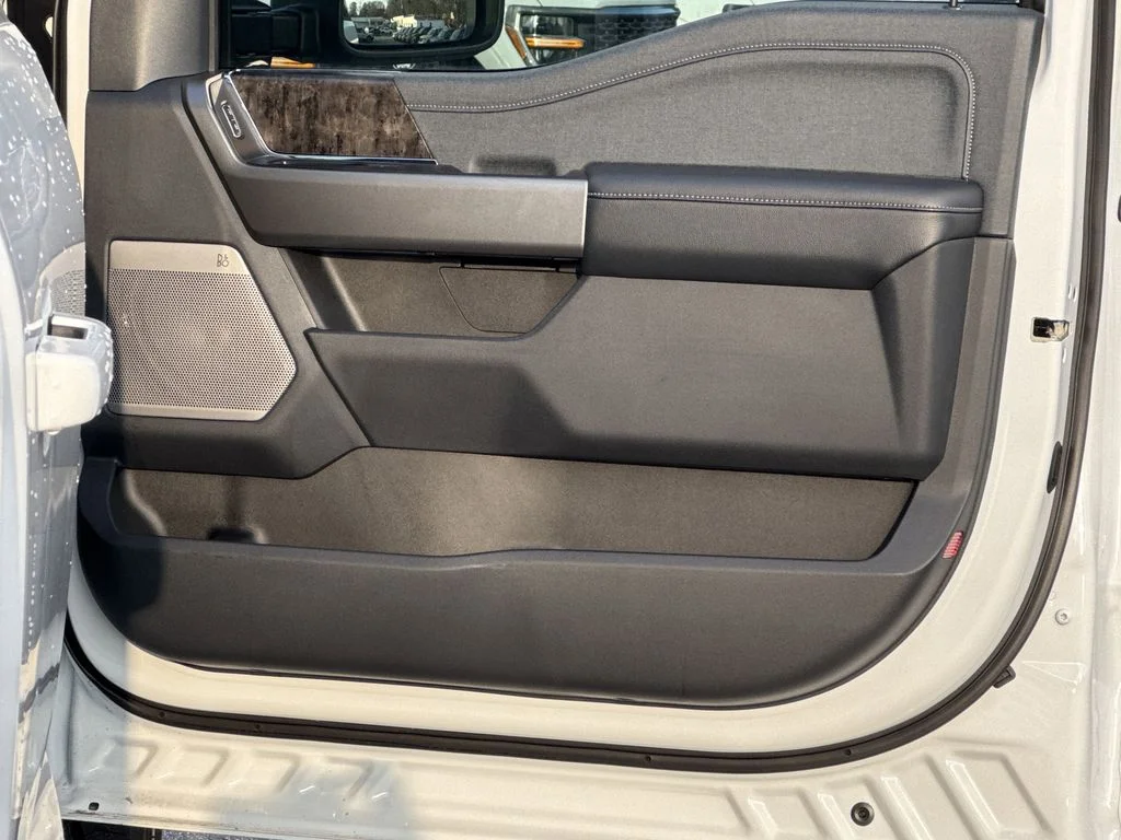 New 2025 White Ford Lariat image 14