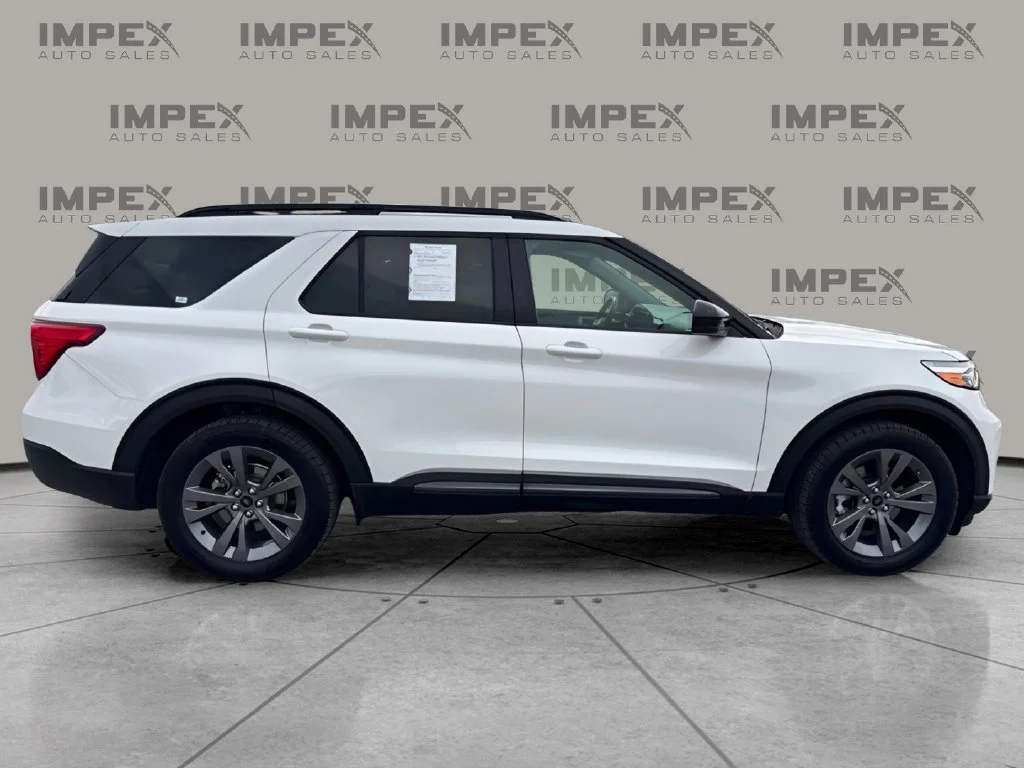 Used 2022 White Ford XLT image 6