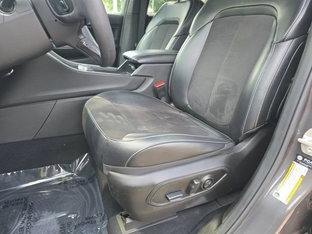 Used 2024 Baltic Gray Metallic Clearcoat Jeep Altitude X image 5