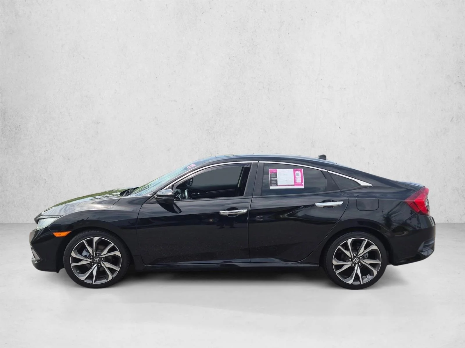 Used 2021 Black Honda Touring image 9