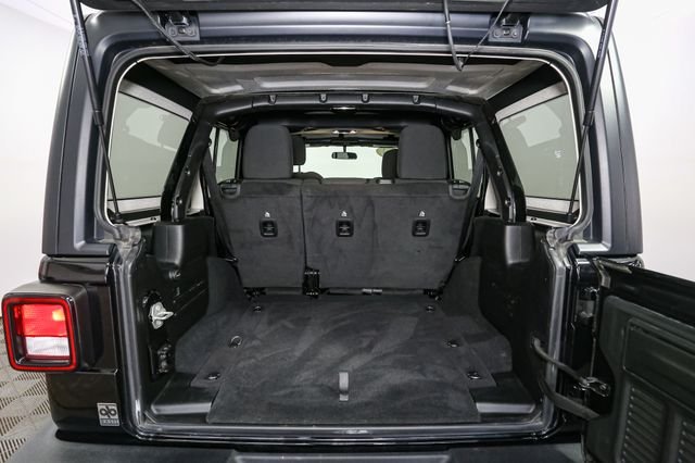 Used 2023 Black Jeep Sport image 11