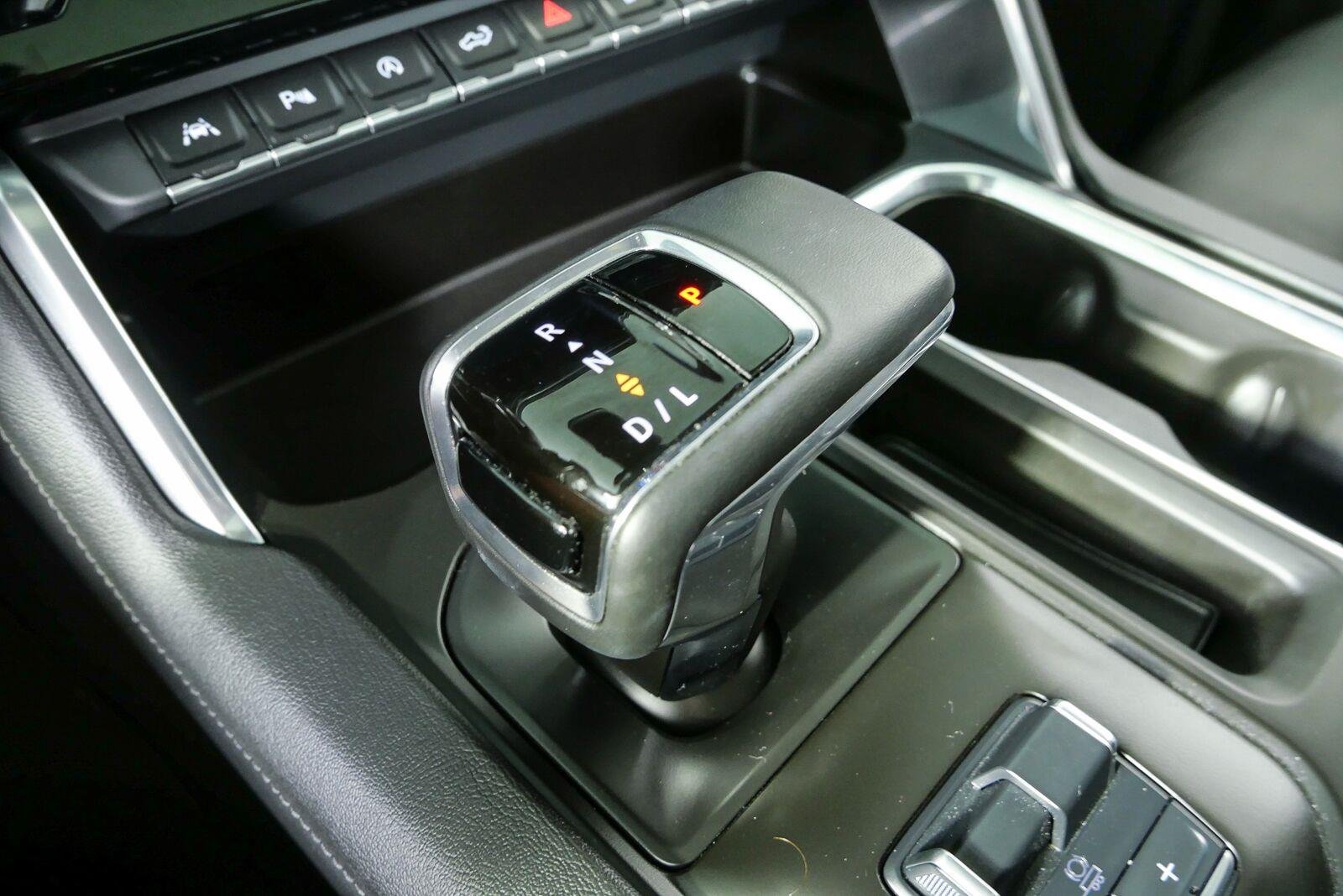 Used 2023 Onyx Black GMC Denali image 17