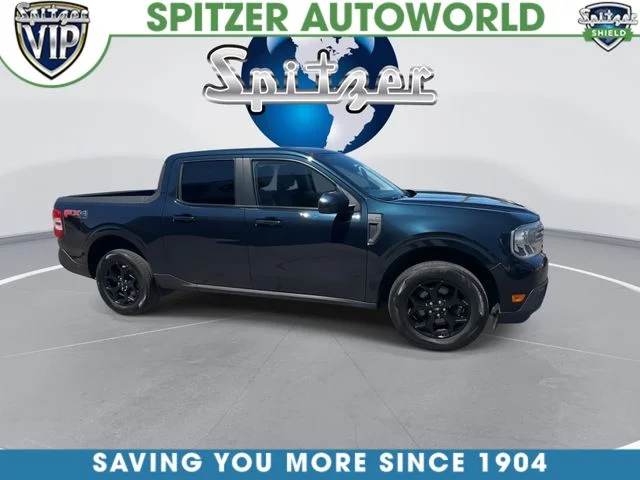 Used 2023 Blue Ford Lariat image 10