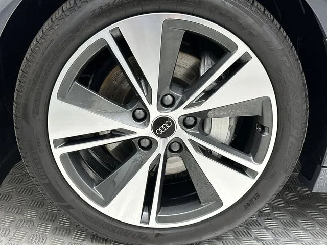 Used 2025 Gray Audi Premium Plus image 10