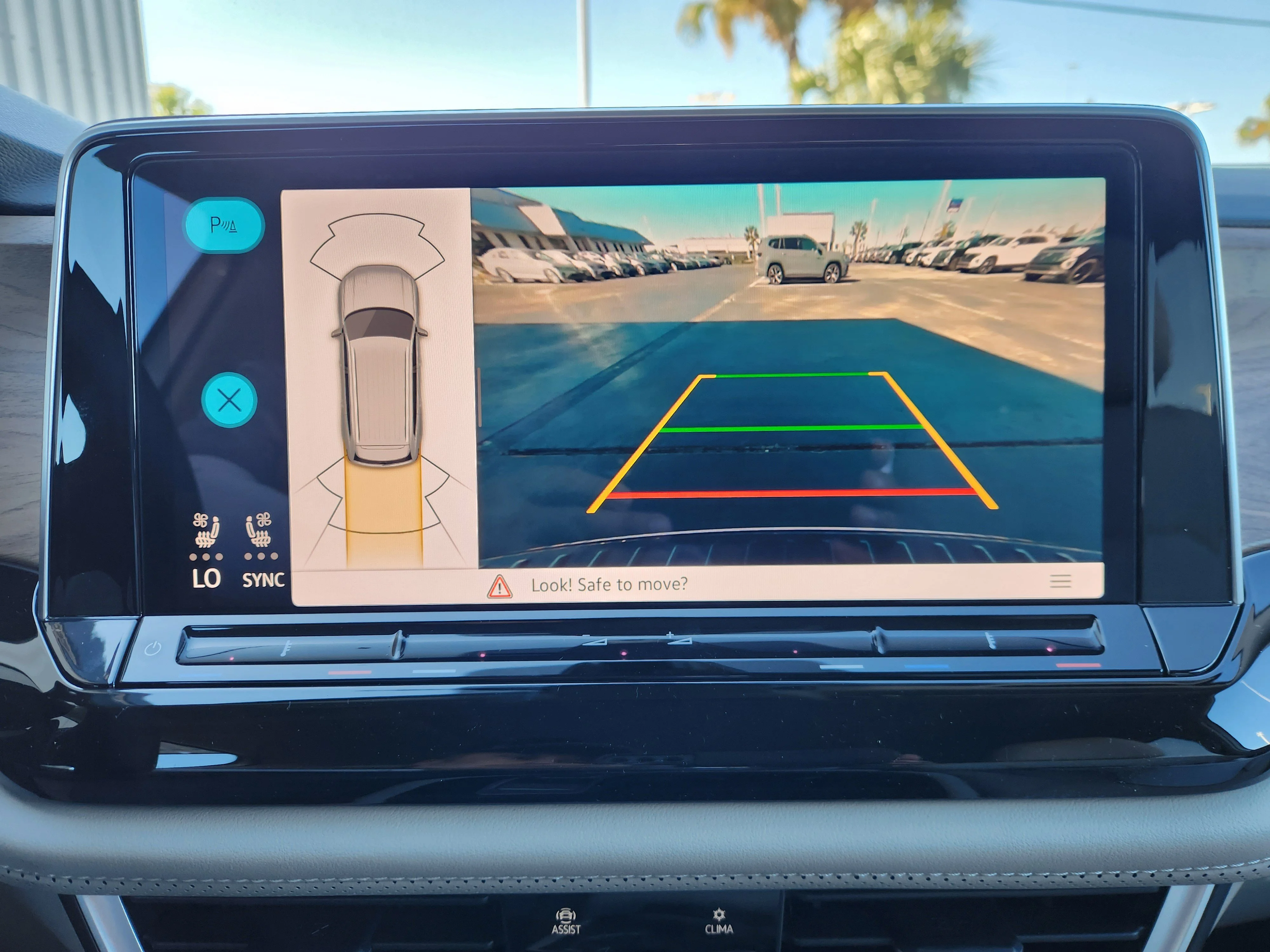 2026 Volkswagen Atlas SE w/Tech - Photo 15