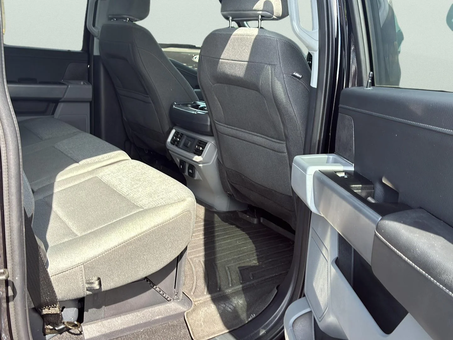 Used 2024 Agate Black Ford XLT image 12