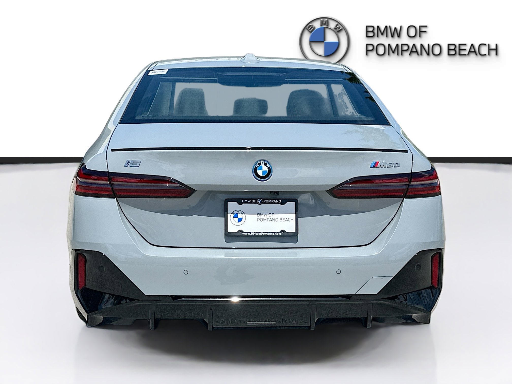 Used 2025 Brooklyn Grey Metallic BMW M60 image 6