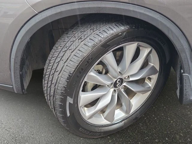 Used 2021 Gray INFINITI ESSENTIAL image 35