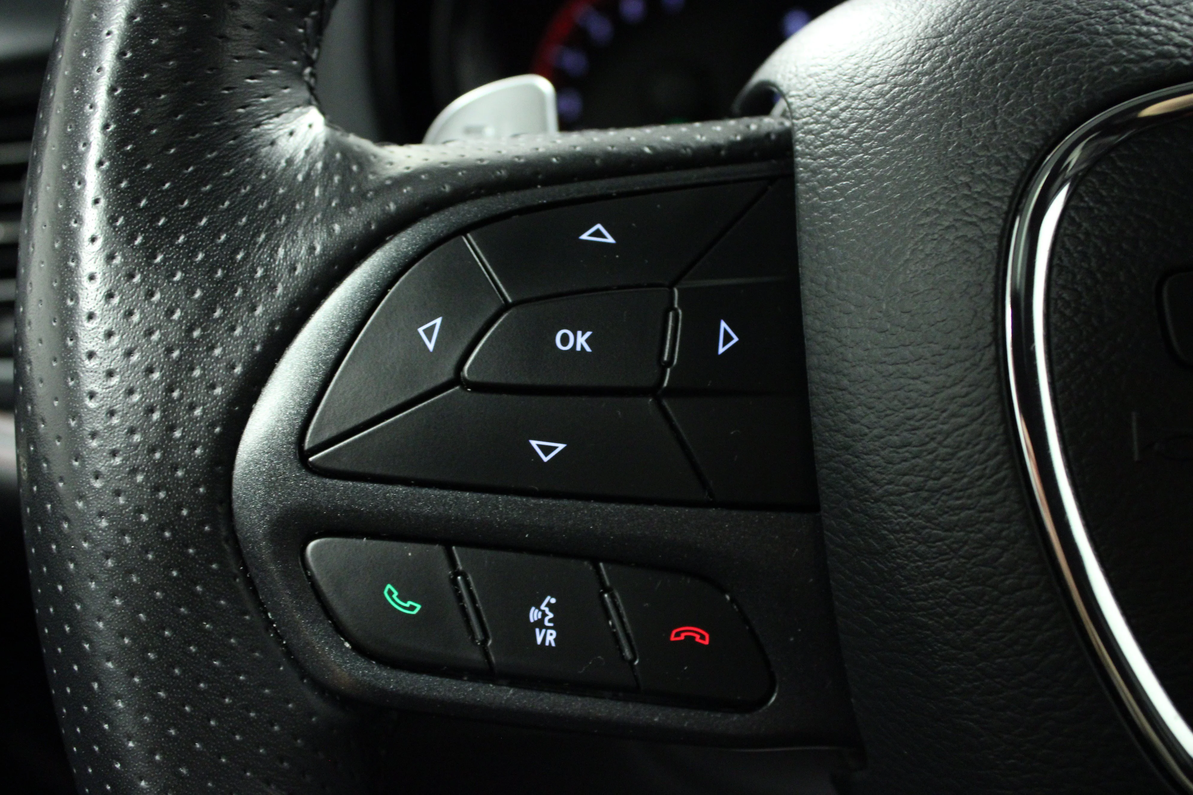 Used 2025 Vapor Gray Dodge R/T Plus image 21