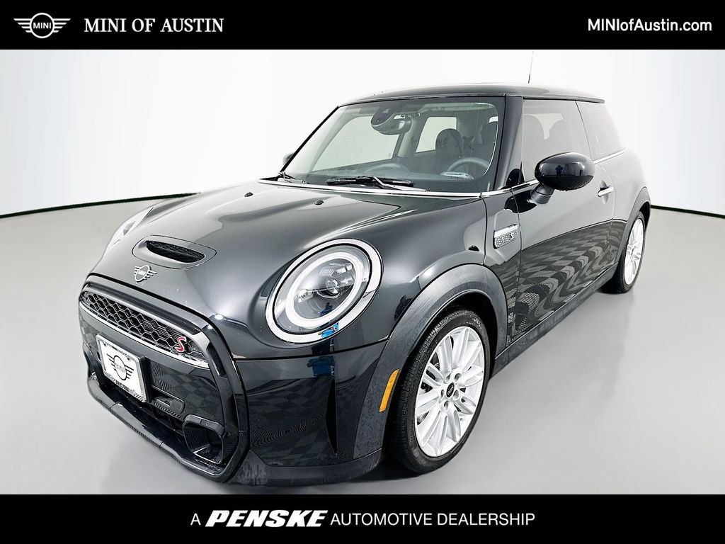 2024 MINI Hardtop Cooper S's photo
