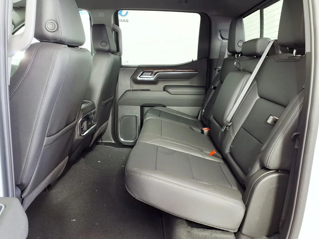 New 2026 Summit White GMC SLT image 9