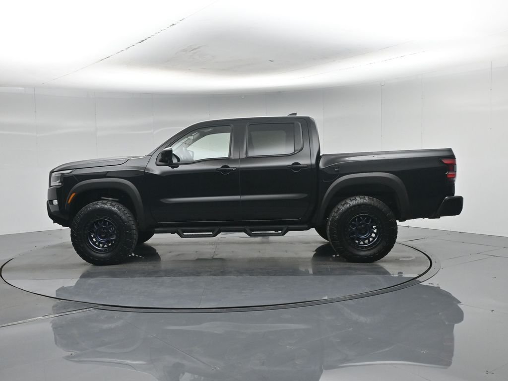 Used 2023 Black Nissan PRO-4X image 33