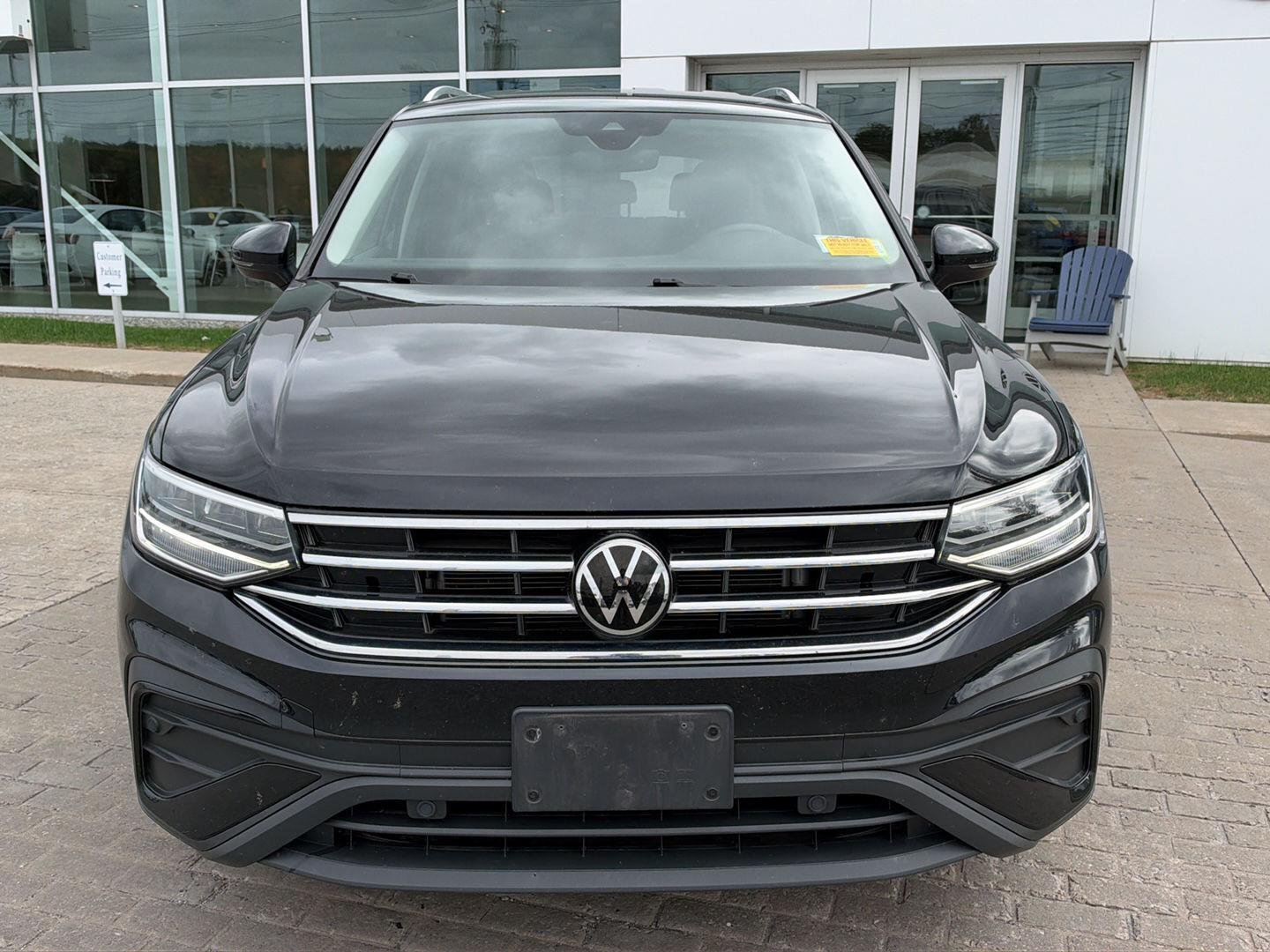 Certified Used 2023 Deep Black Pearl Volkswagen SE image 2