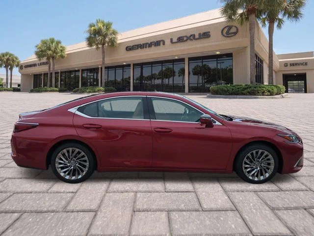 Certified Used 2025 MATADOR RED MICA Lexus 350 Luxury image 3