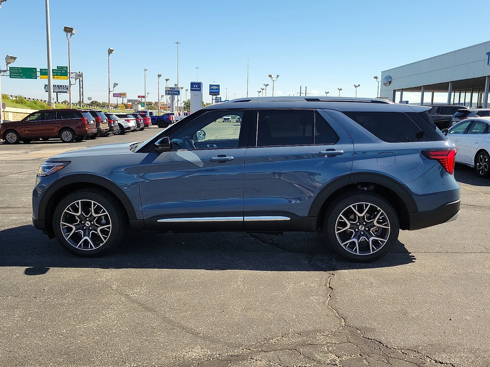 New 2027 Vapor Blue Metallic Ford Platinum image 2