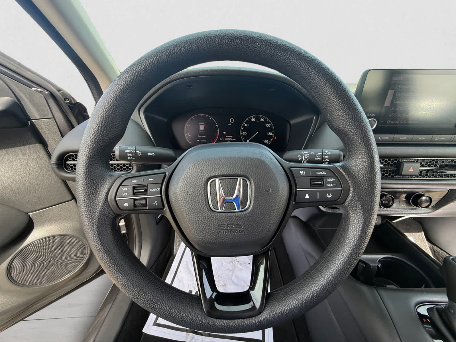 Used 2023 Modern Steel Metallic Honda LX image 17