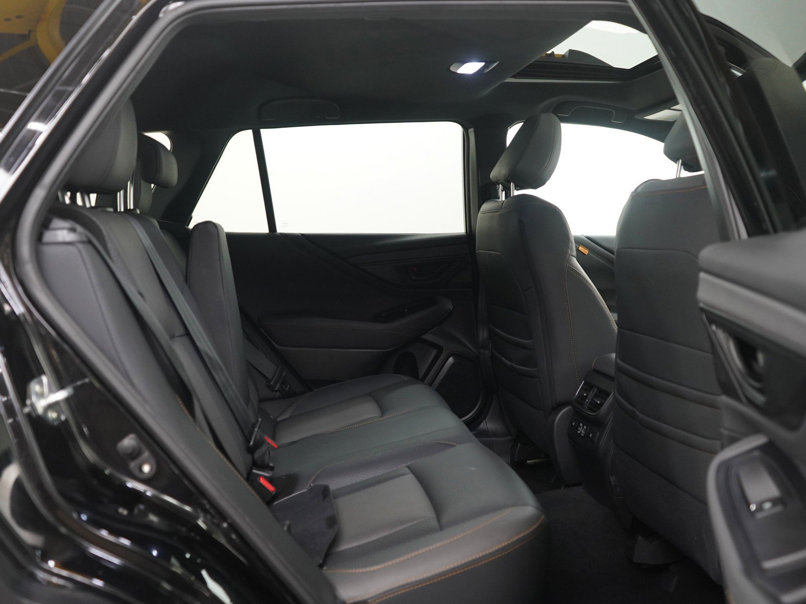 Used 2024 Crystal Black Pearl Subaru Wilderness image 12