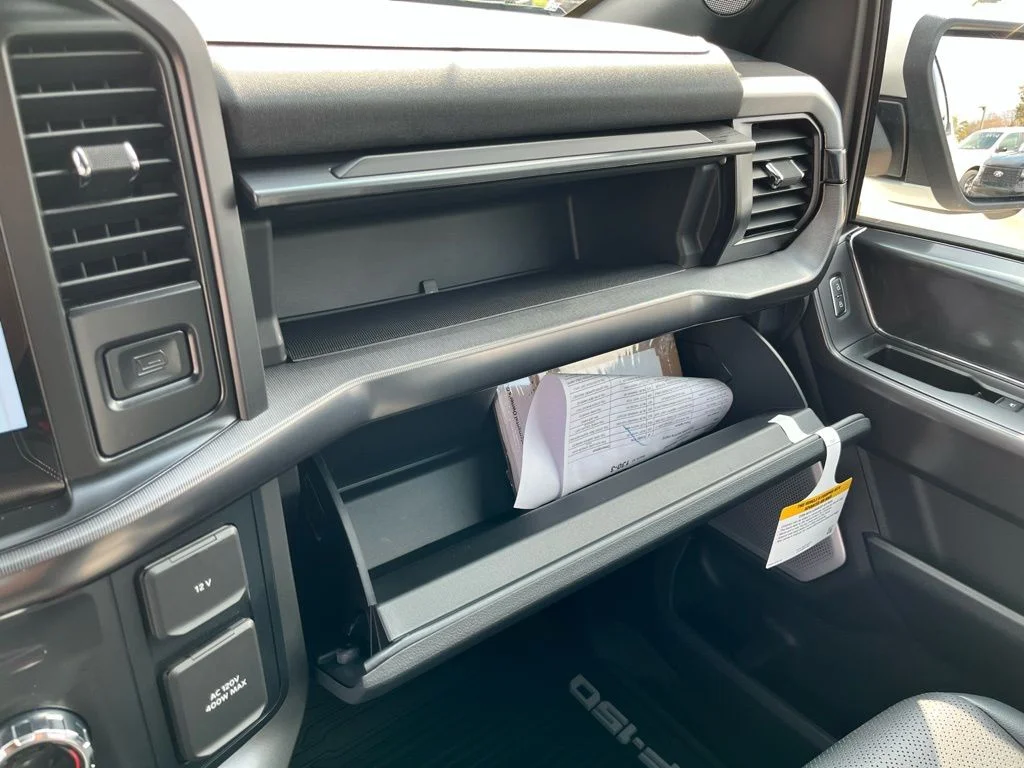 New 2026 White Ford Lariat image 19
