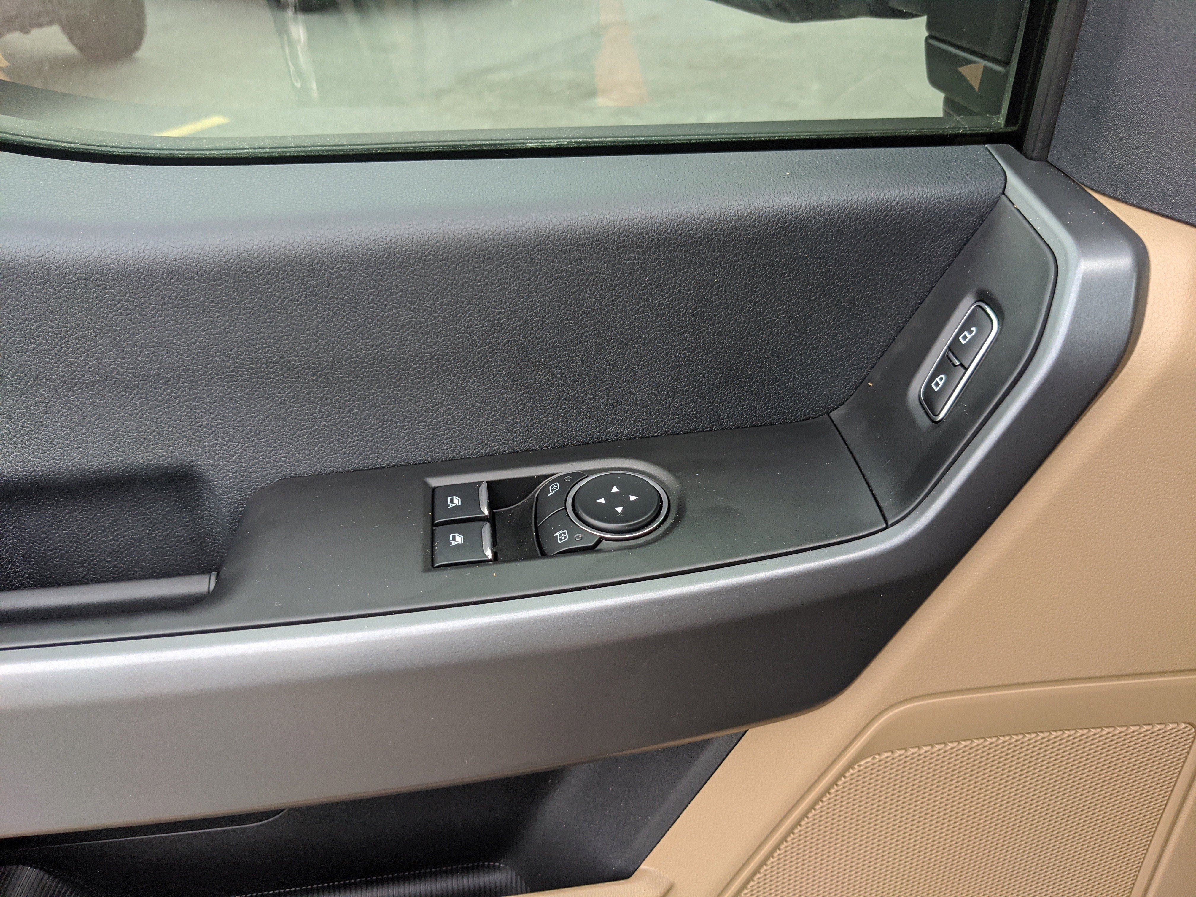 2025 Ford F-250 Super Duty XLT - Photo 16