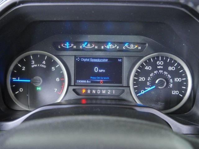Used 2015 White Ford XLT image 28