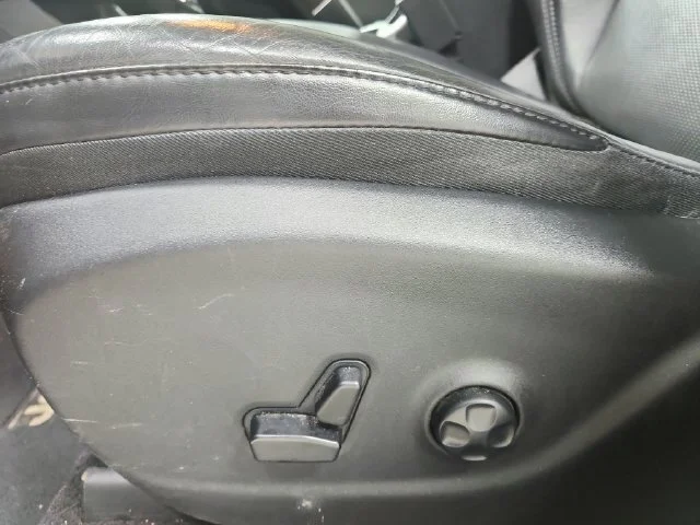 Used 2019 Gray Jeep Limited image 11