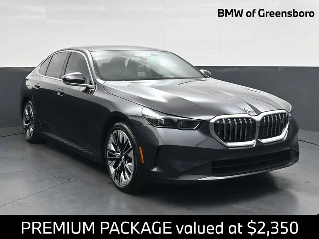 Used 2025 Gray BMW eDrive40 image 1