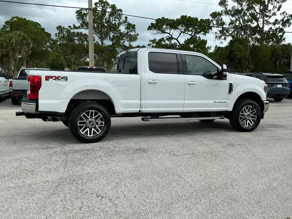 Used 2019 White Ford Lariat image 15