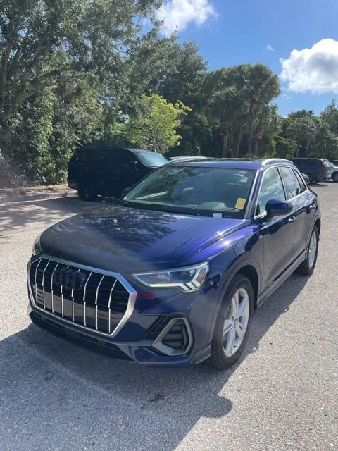 2022 Audi Q3 45 TFSI S Line Premium Plus quattro's photo