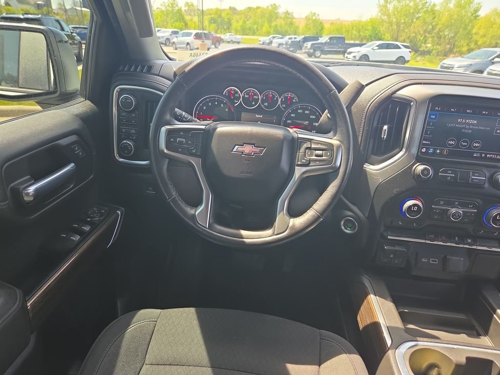 Used 2021 White Chevrolet RST image 12