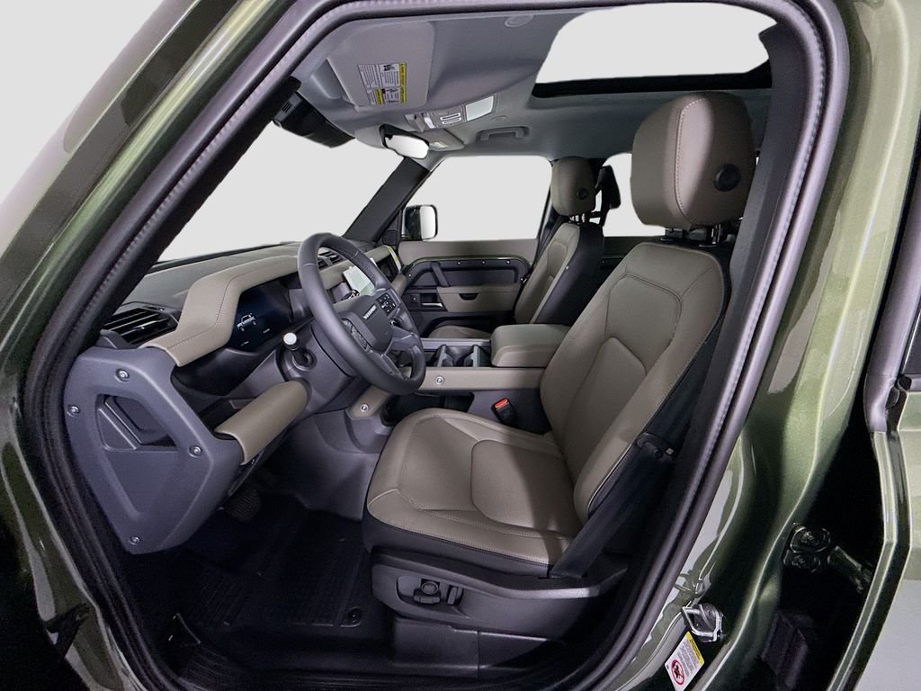 New 2026 Woolstone Green Land Rover S image 21