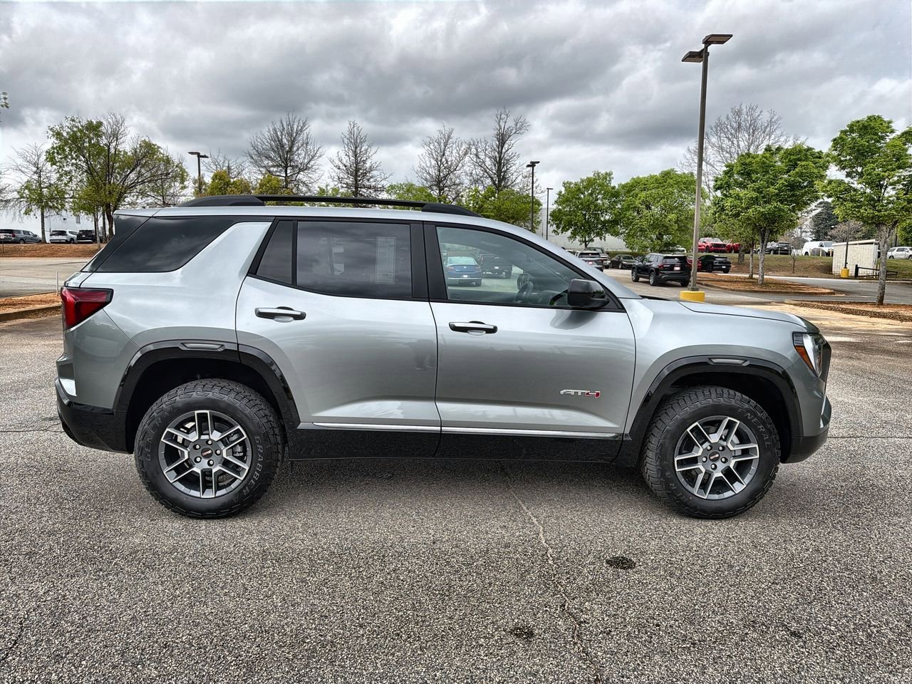 2026 GMC Terrain AT4 - Photo 9
