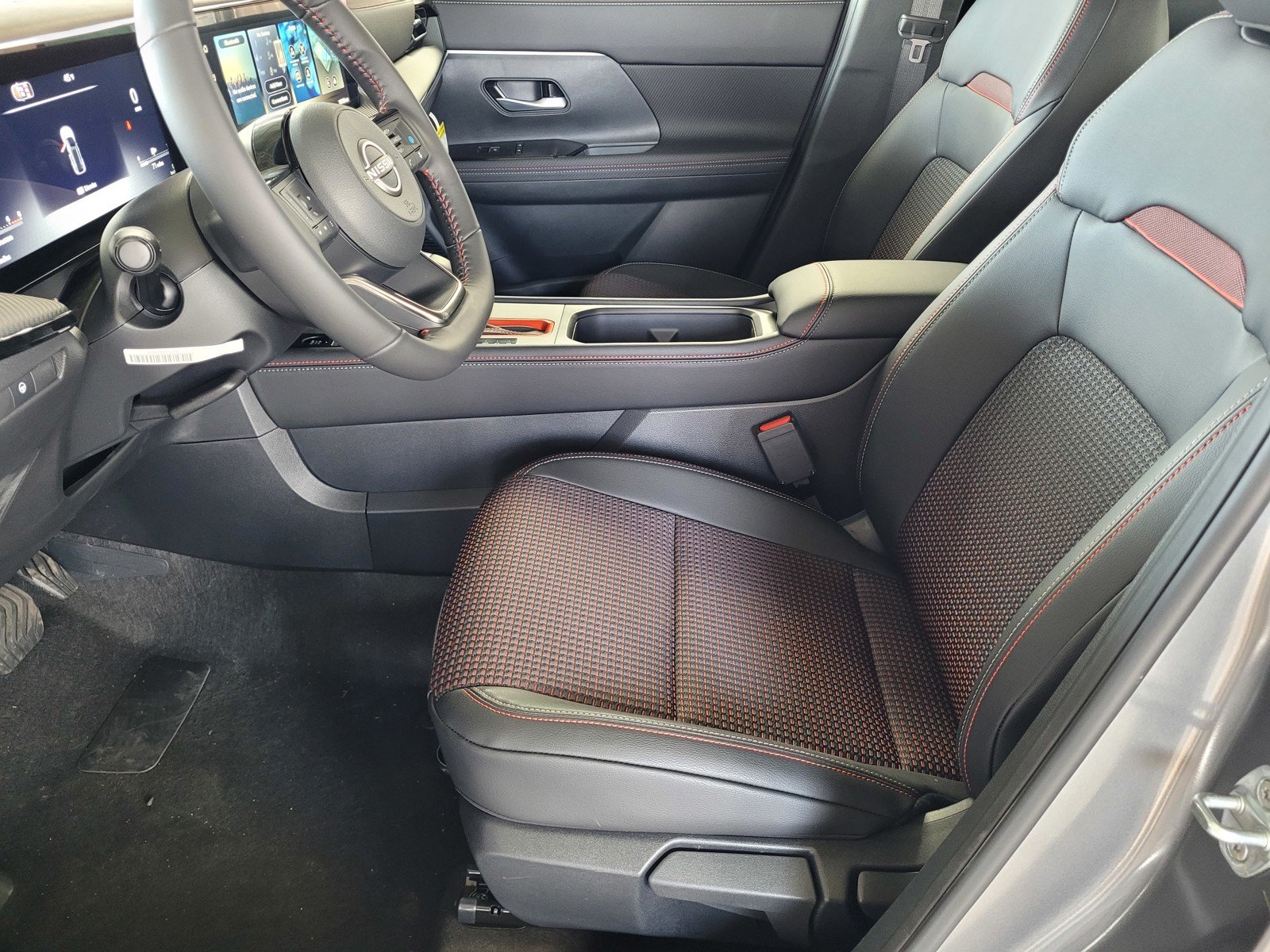 2026 Nissan KICKS SR AWD - Photo 9
