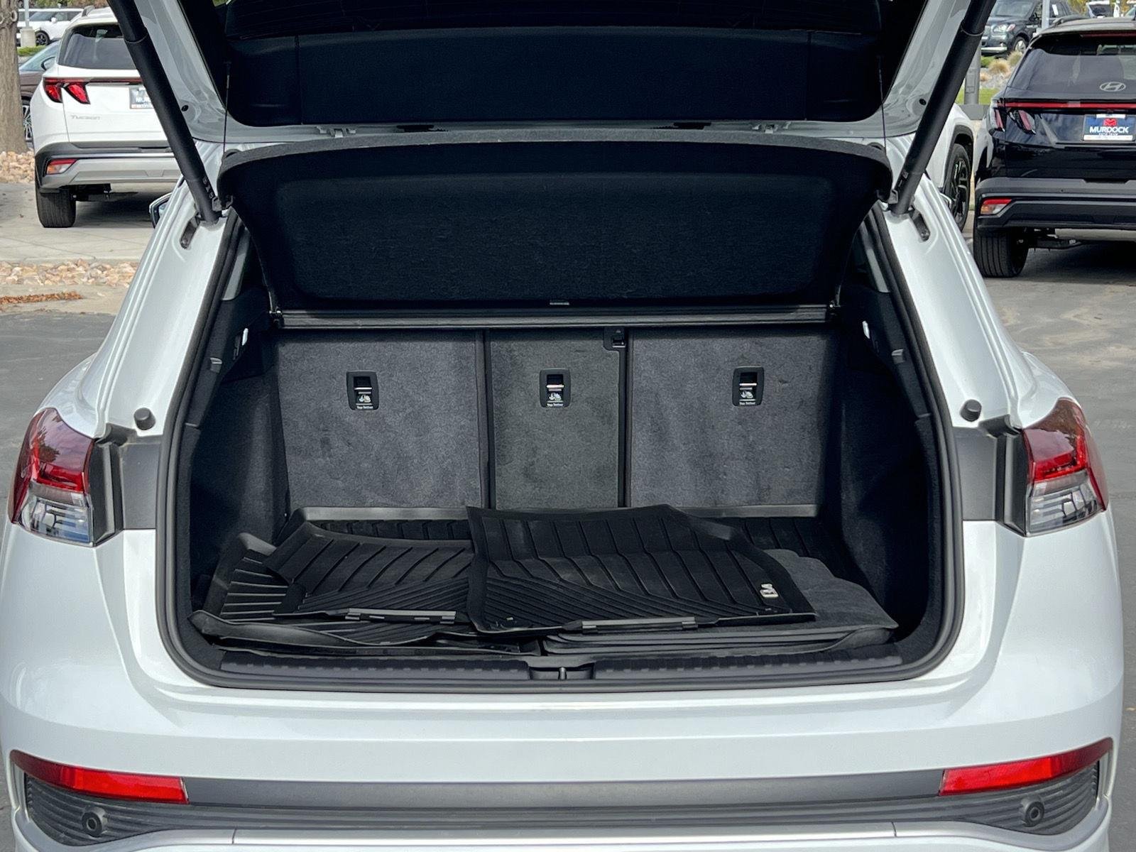 2023 Audi Q4 e-tron Premium Plus - Photo 9