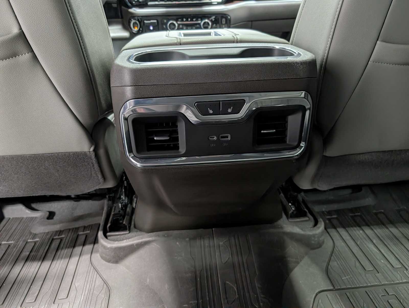 2022 GMC Sierra 1500 SLT - Photo 23