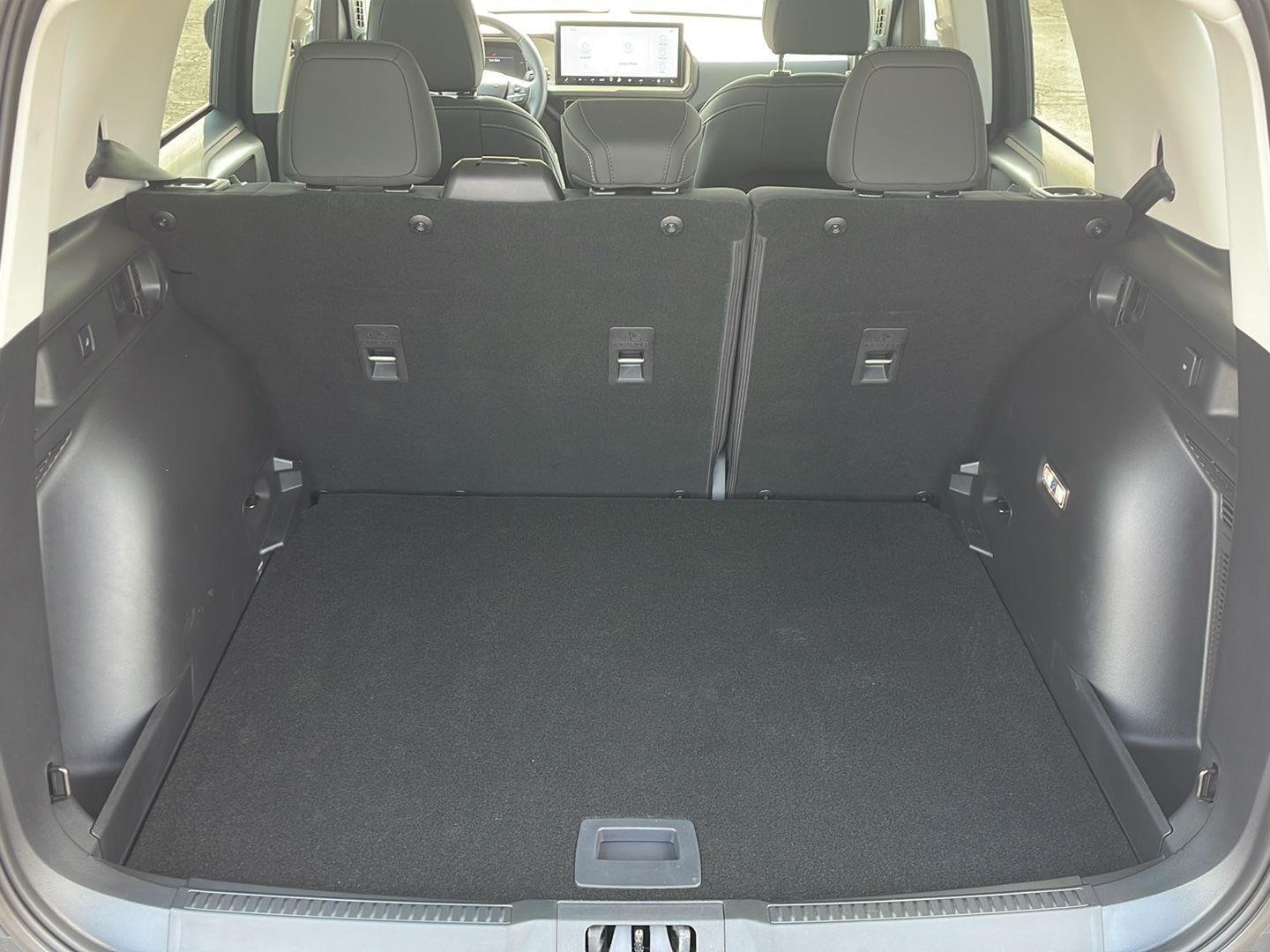 New 2026 Azure Gray Metallic Tri-Coat Ford Big Bend® image 27