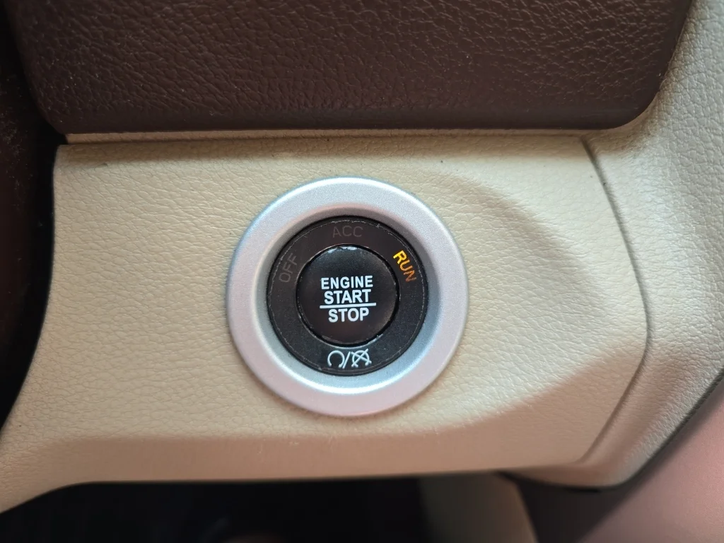 Used 2018 White Ram Laramie image 17
